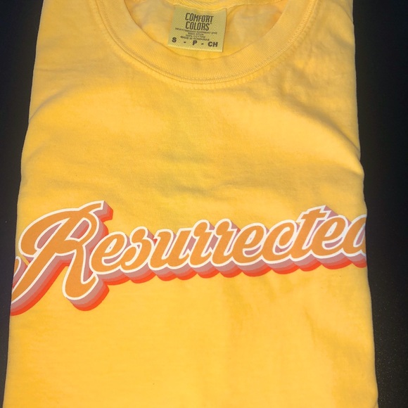 Elevated Faith tee - Picture 2 of 3